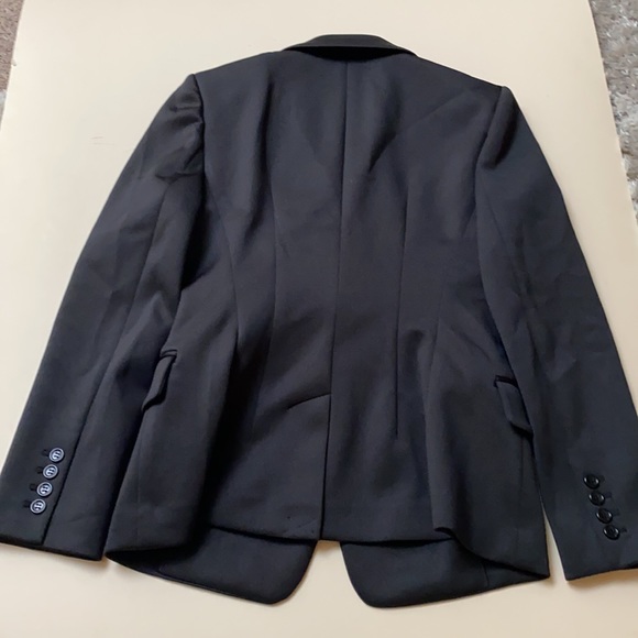 NWT DKNY One Button Blazer [7] - Picture 11 of 14